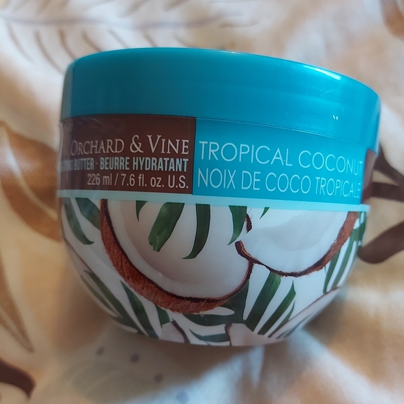 Orchard & Vine hydrating butter Tropical Coconut 🌴 - Picture 2 of 5